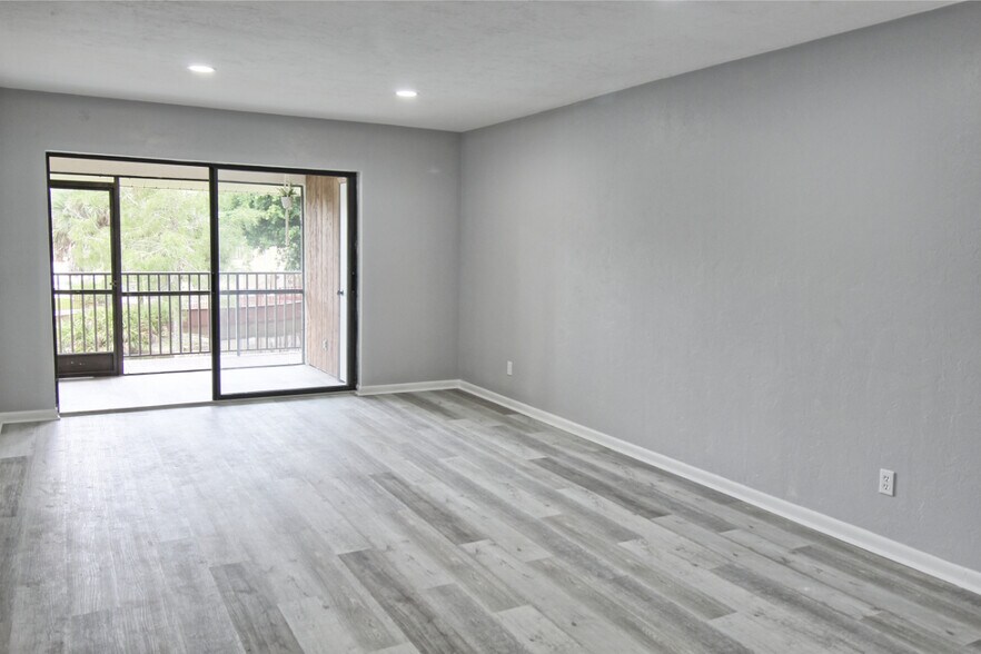 Building Photo - 28160 Pine Haven Way