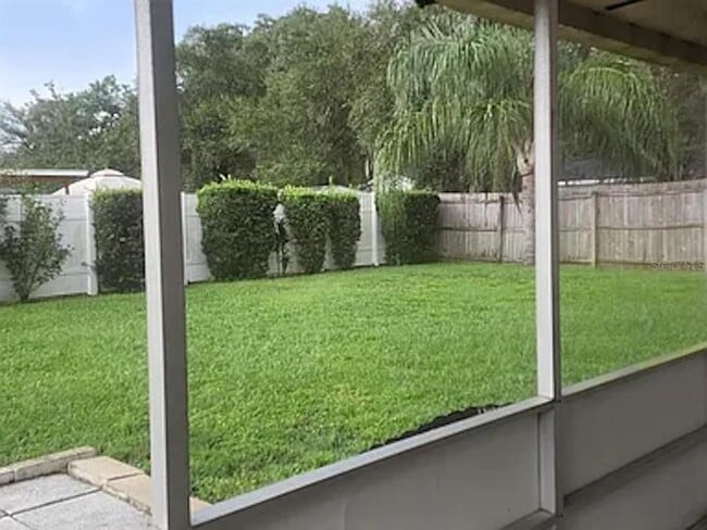 Building Photo - 420 Green Arbor Dr