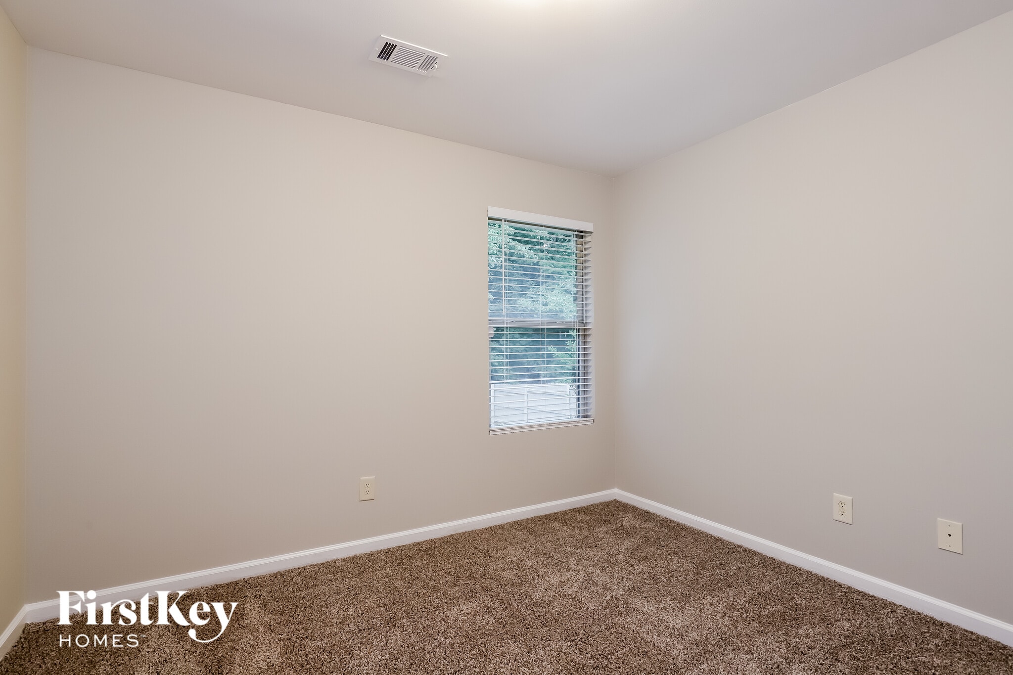 Building Photo - 160 Makers Way