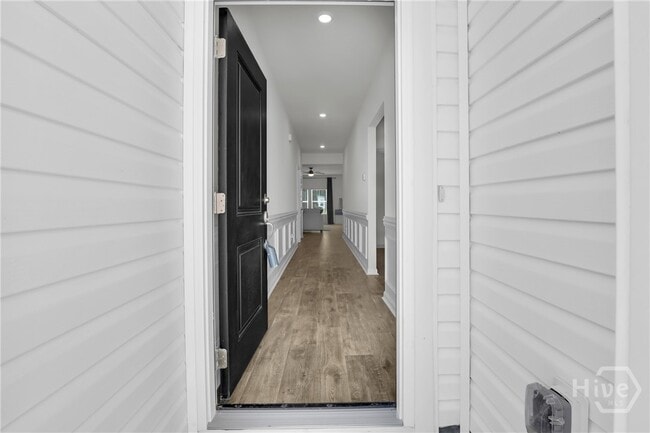 Building Photo - 106 Geranium Wy