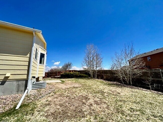 Building Photo - 4 Bedroom Home in Pronghorn Glen with Mountain Views