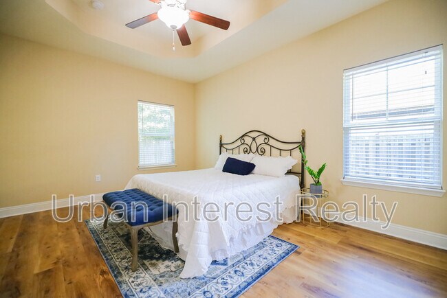 Building Photo - 96 Benton Blvd