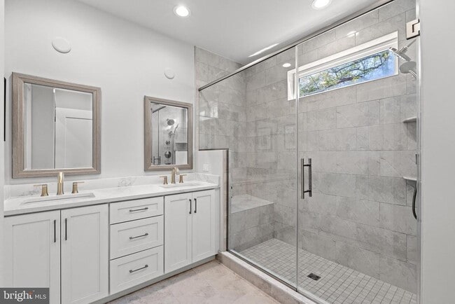 Building Photo - 3717 Glenmoor Reserve Ln