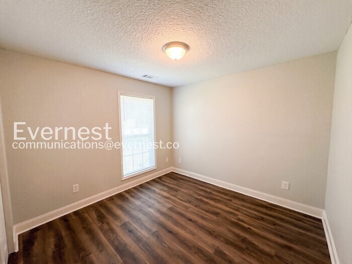 Building Photo - 114 Blanton Ave