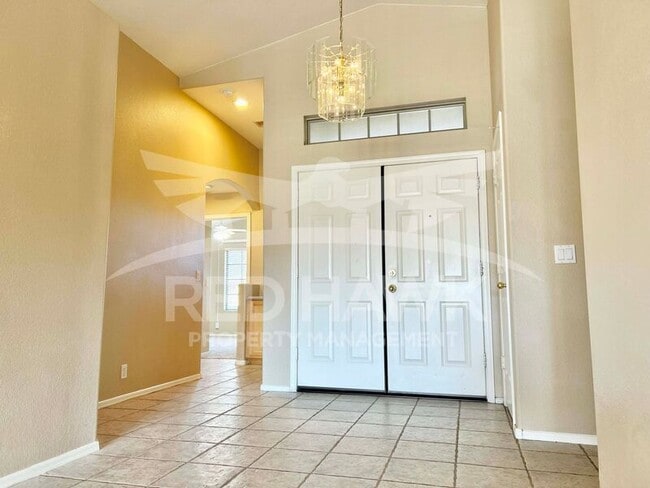 Building Photo - 7633 E Portobello Ave