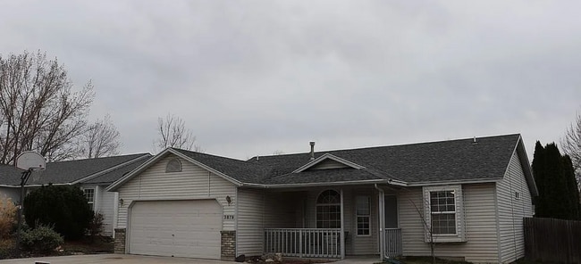 Building Photo - 3879 E Sweet Pea Ct