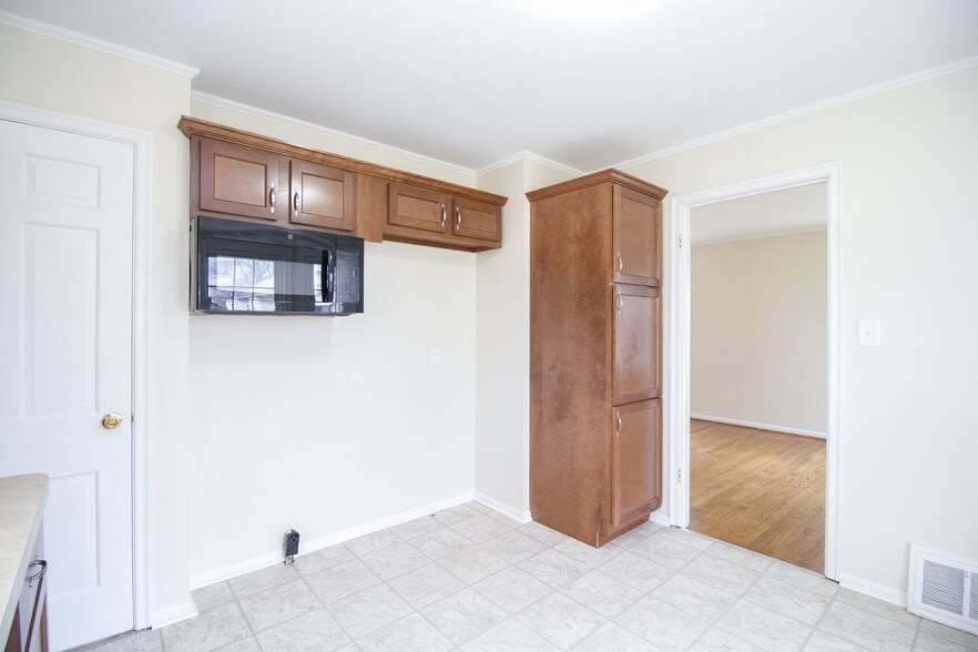 Building Photo - 1137 Cribb St