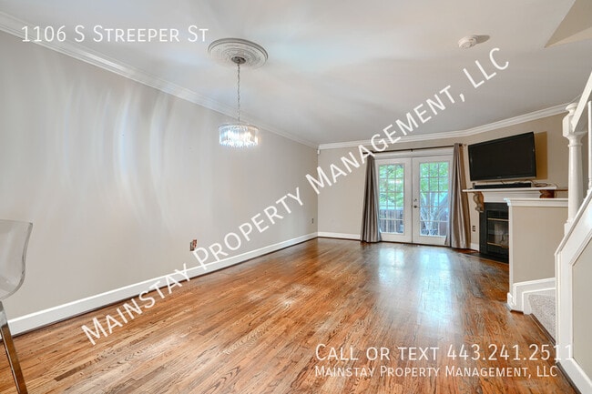 Building Photo - 1106 S Streeper St