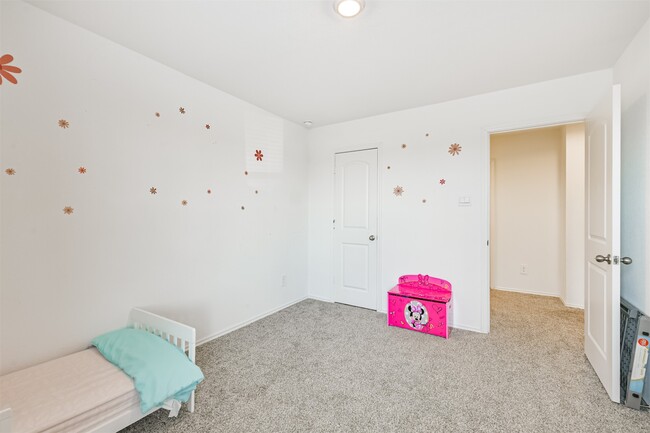 Building Photo - 14793 Hazel Br Dr