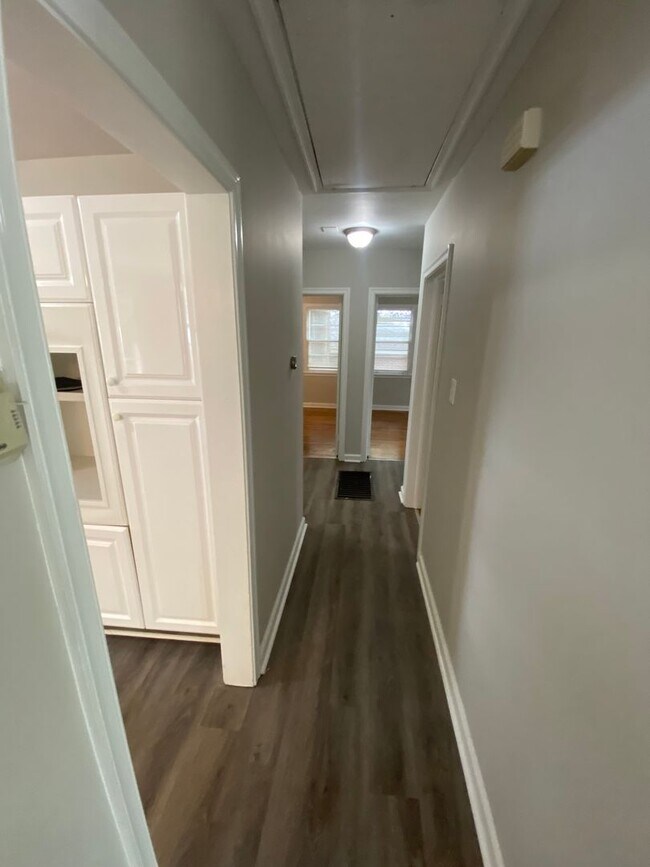 Building Photo - **ON HOLD** - TOTAL ELECTRIC - 3 Bedroom / 1 Bathroom Home for Rent in Columbus, GA***