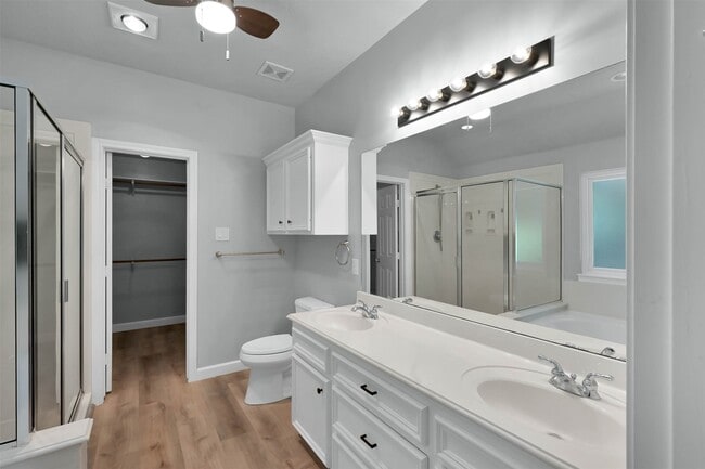 Building Photo - 84 Oak Grove Ln