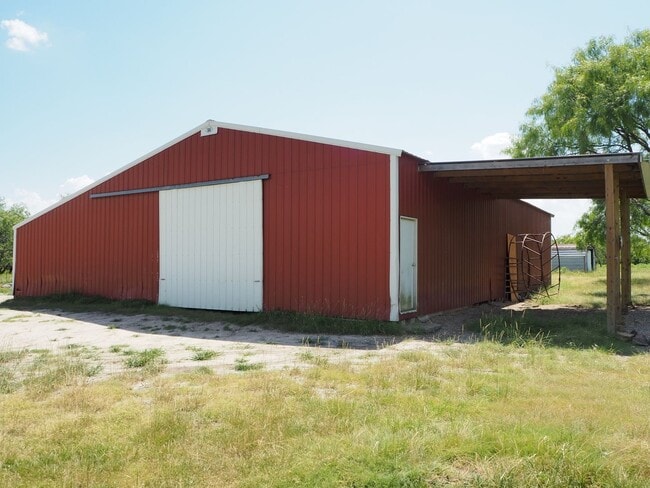 Building Photo - 9561 Hames Rd