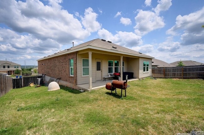 Building Photo - 32231 Escarole Bnd