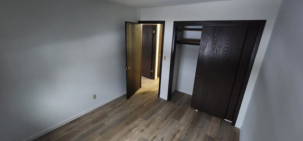 Building Photo - 8101 W Tripoli Ave