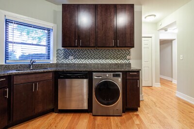 Building Photo - 2909 N Mildred Ave