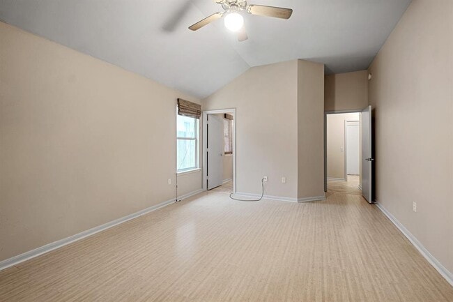 Building Photo - 7320 Muffin Dr