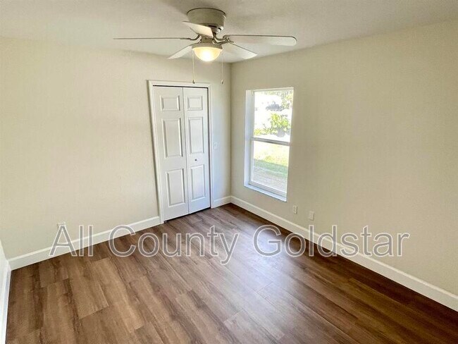 Building Photo - 2485 Traverse Ave