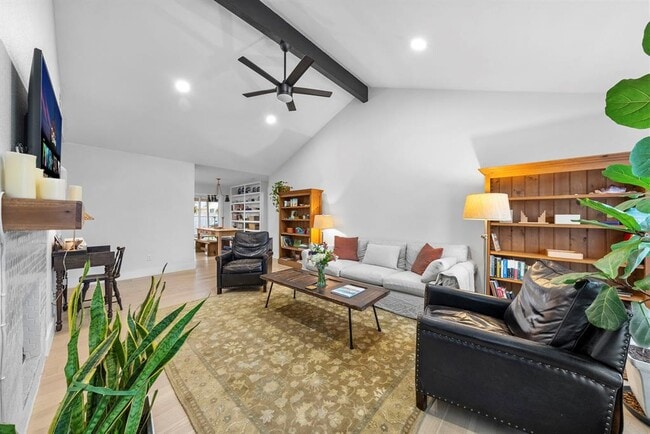 Building Photo - 7901 Seminary Ridge Dr