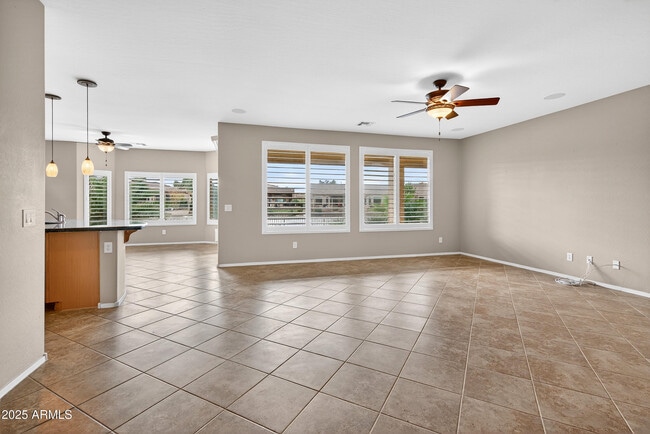 Building Photo - 42575 Abbey Rd