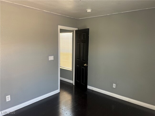 Building Photo - 2178 Trebbiano Way