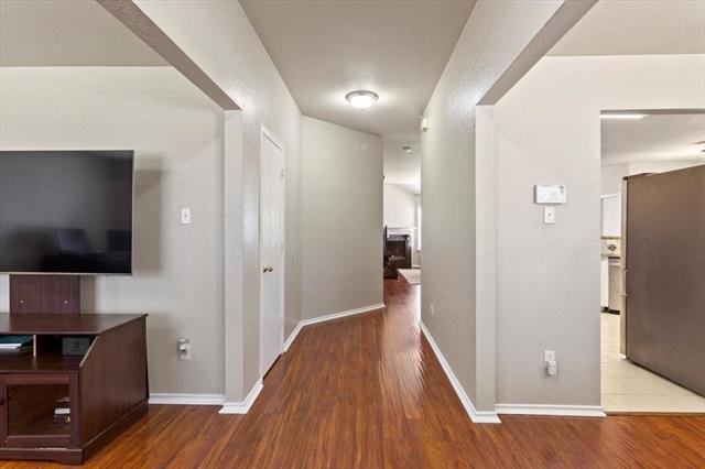 Building Photo - 7617 Dockside Dr