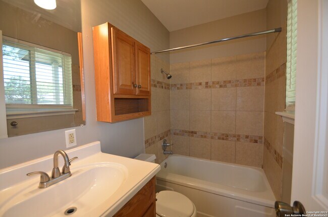 Building Photo - 405 WESTCHESTER-