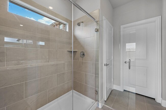 Building Photo - 712 Trace Trl