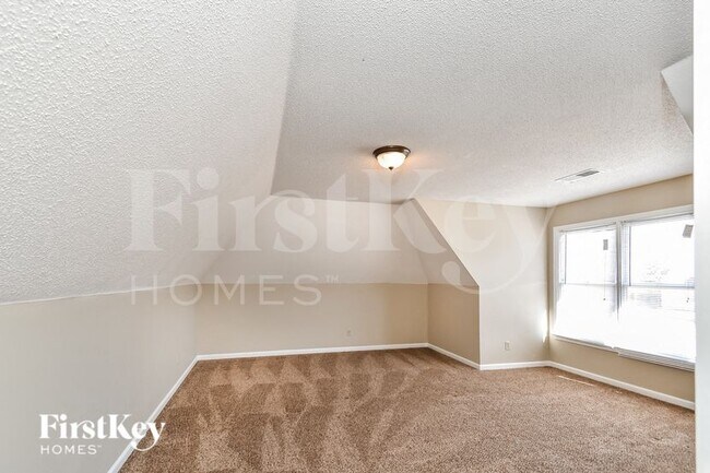 Building Photo - 10515 Trailmont Ln