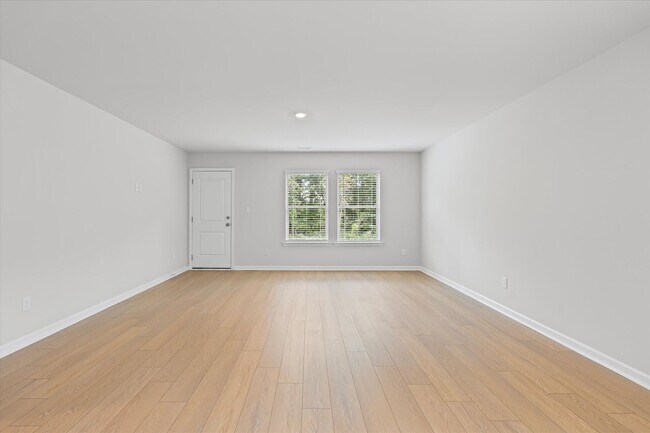 Building Photo - New 3BR Home in Whispering Woods – East Athens Rental