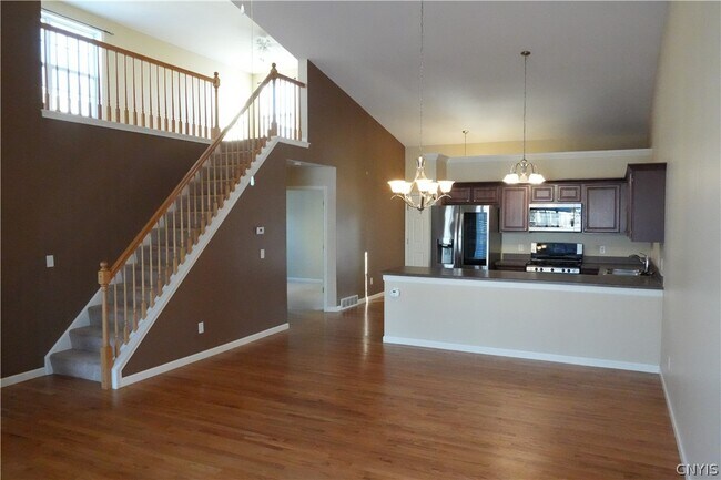 Building Photo - 5086 Minuteman Ln