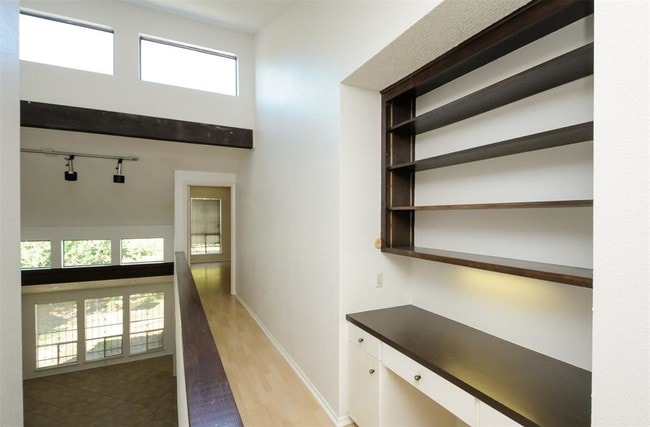 Building Photo - 4508 Medinah Pl