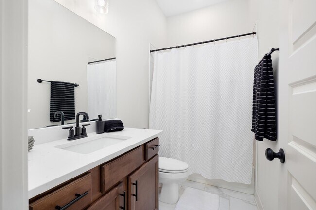 Building Photo - 5628 Gerber Rd