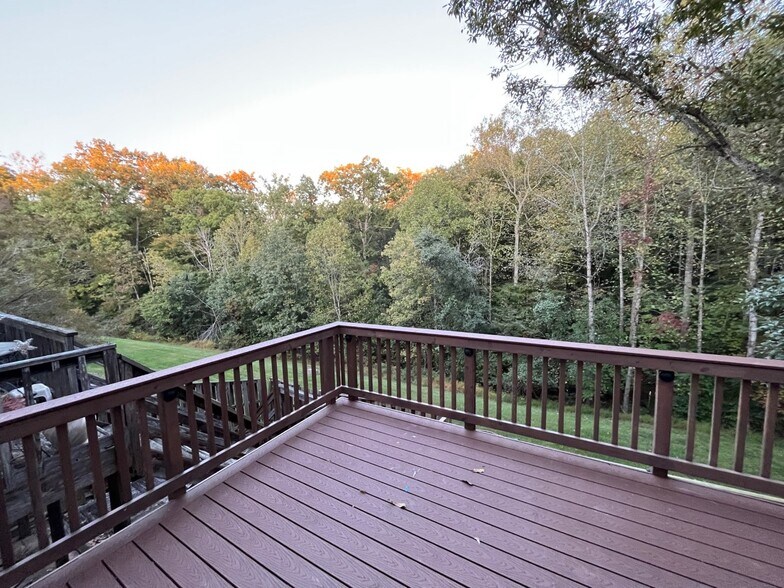 Building Photo - 3085 Bridgeton Ct