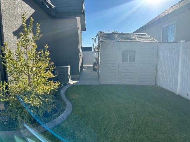 Building Photo - 8324 S Jayson Bend Dr