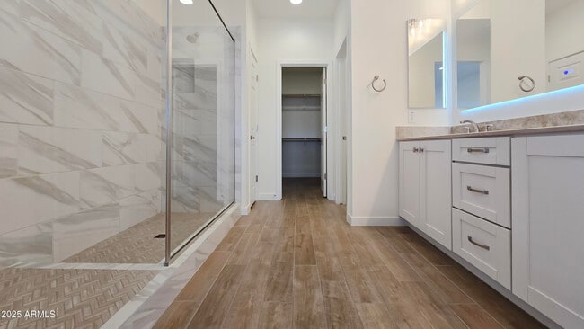 Building Photo - 17864 W Thistle Landing Dr