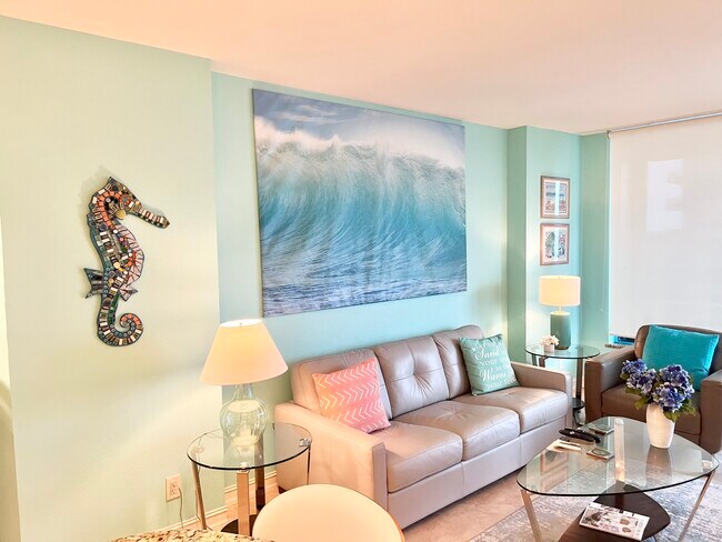 Building Photo - 1520 Gulf Blvd