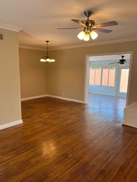 Dining Room/Sunroom - 18033 Glenburn Ave