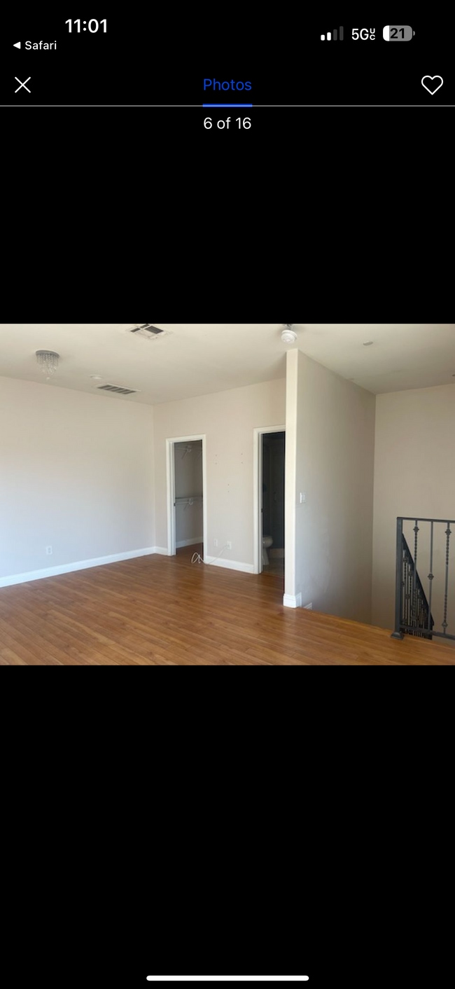 Building Photo - 5255 Hermitage Ave