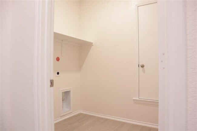 Building Photo - 8111 Marigny Wy
