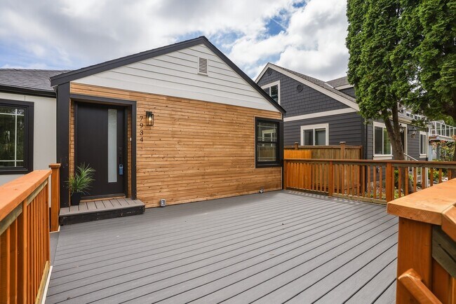 Building Photo - 7934 20th Ave SW