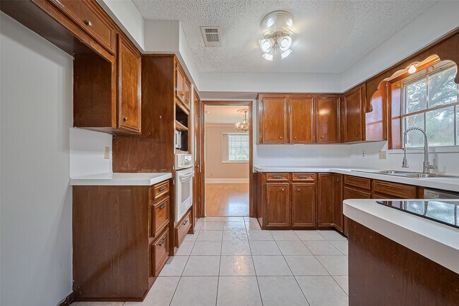Building Photo - 3518 Rolling Green Ln