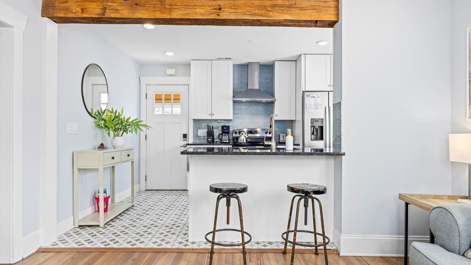 Building Photo - 54 Wesley Rd