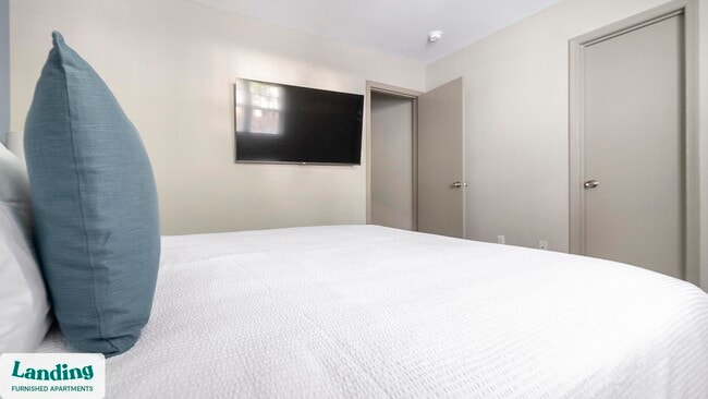 Building Photo - 4301 Mill Village Rd