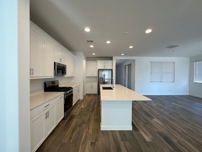 Building Photo - BRAND NEW HOME WARNER MEADOW GILBERT