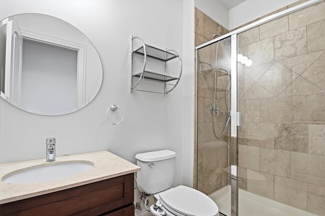 Building Photo - 2340 W Adams St