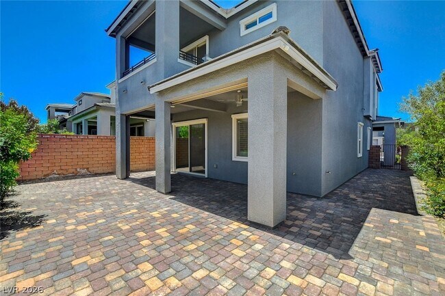 Building Photo - 4124 Elegant Chateau St