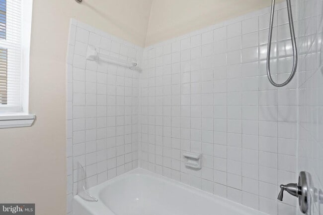 Building Photo - 4676 36th St S