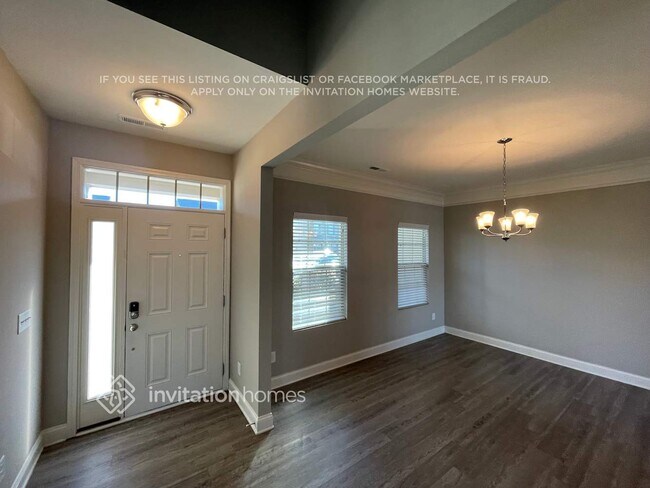 Building Photo - 5377 Roberta Crossing Dr