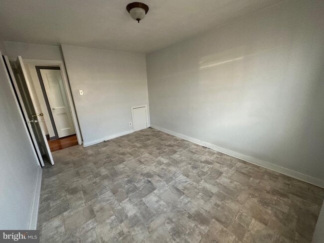 Building Photo - 3931 I St