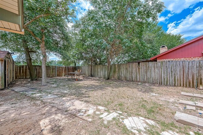 Building Photo - 3527 Acorn Springs Ln